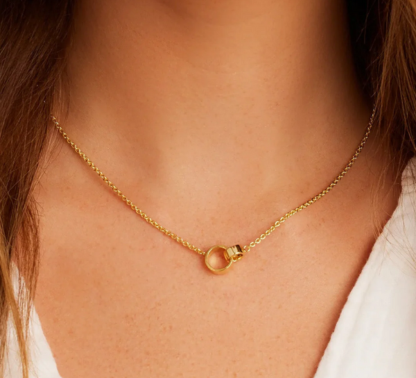 Rose Interlocking Necklace